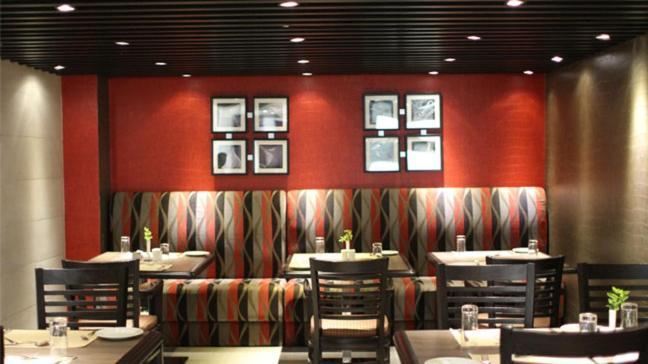 Savoy Suites Manesar Gurgaon Esterno foto