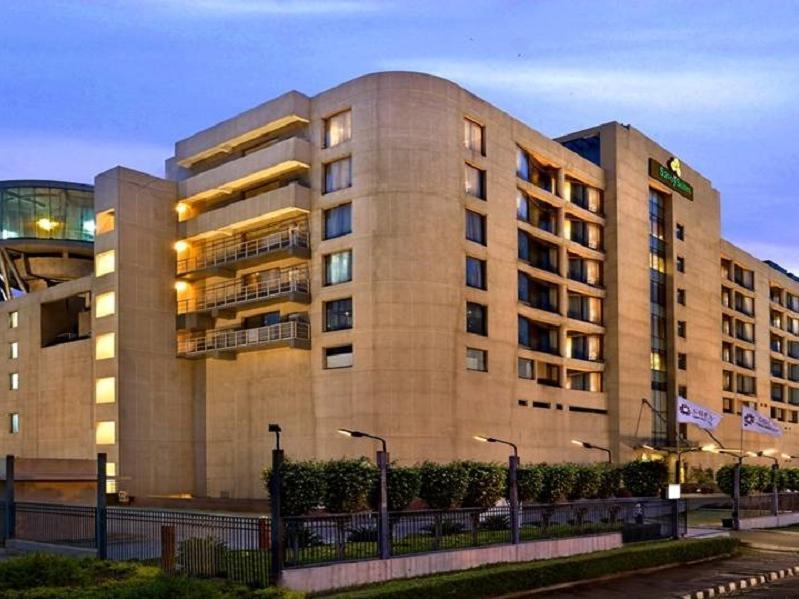 Savoy Suites Manesar Gurgaon Esterno foto