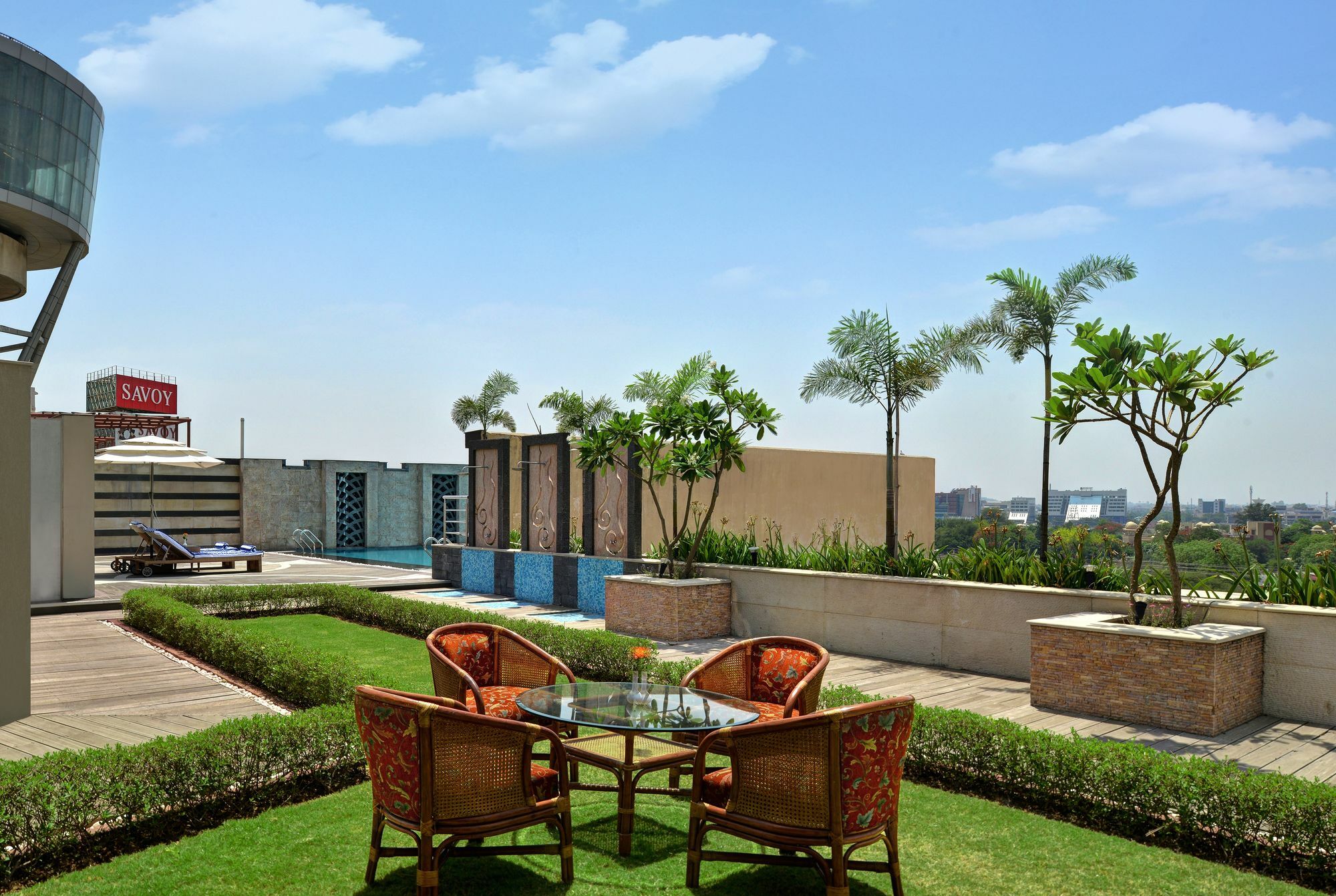 Savoy Suites Manesar Gurgaon Esterno foto