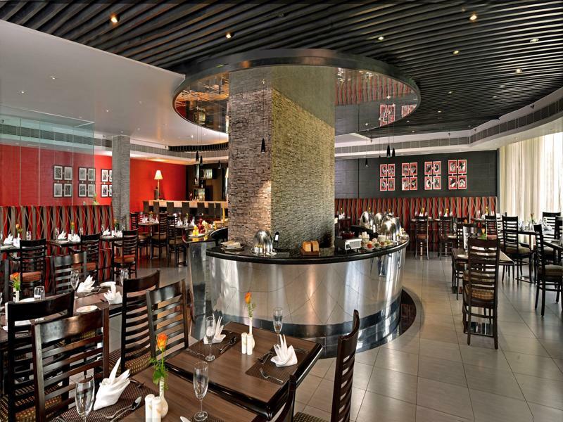 Savoy Suites Manesar Gurgaon Esterno foto
